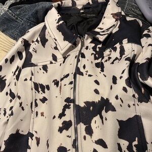 Finesse Monochrome Patterned Jacket